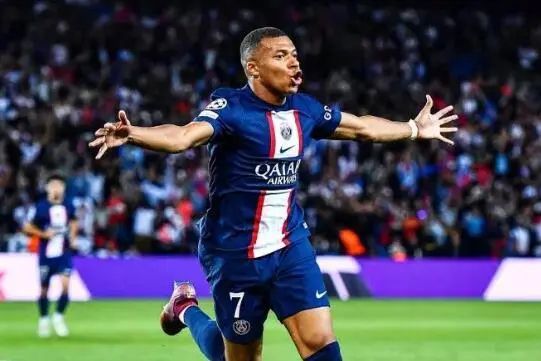 梁伴如的视频